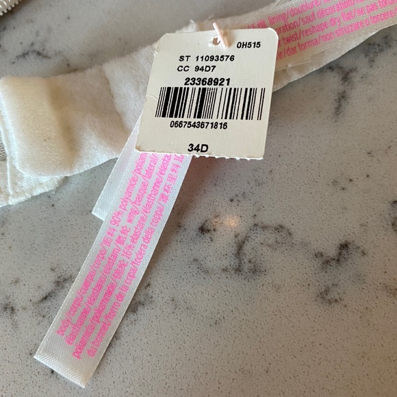 Victoria’s Secret PINK Lace Bra, White - 34D NWT - Picture 4 of 4